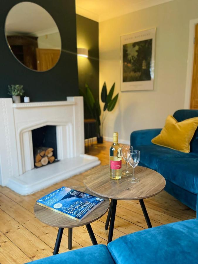 Kist Accommodates - Stylish Headingley Apartment - Parking - 500 Mps Wifi Meanwood 외부 사진