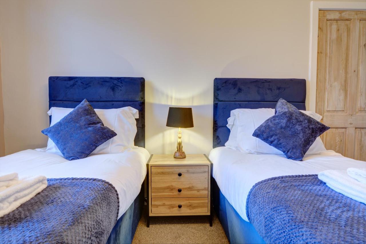 Kist Accommodates - Stylish Headingley Apartment - Parking - 500 Mps Wifi Meanwood 외부 사진